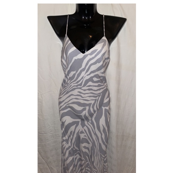 NEW Mustard Seed Zebra Print Maxi Dress, Size Small - Picture 9 of 10